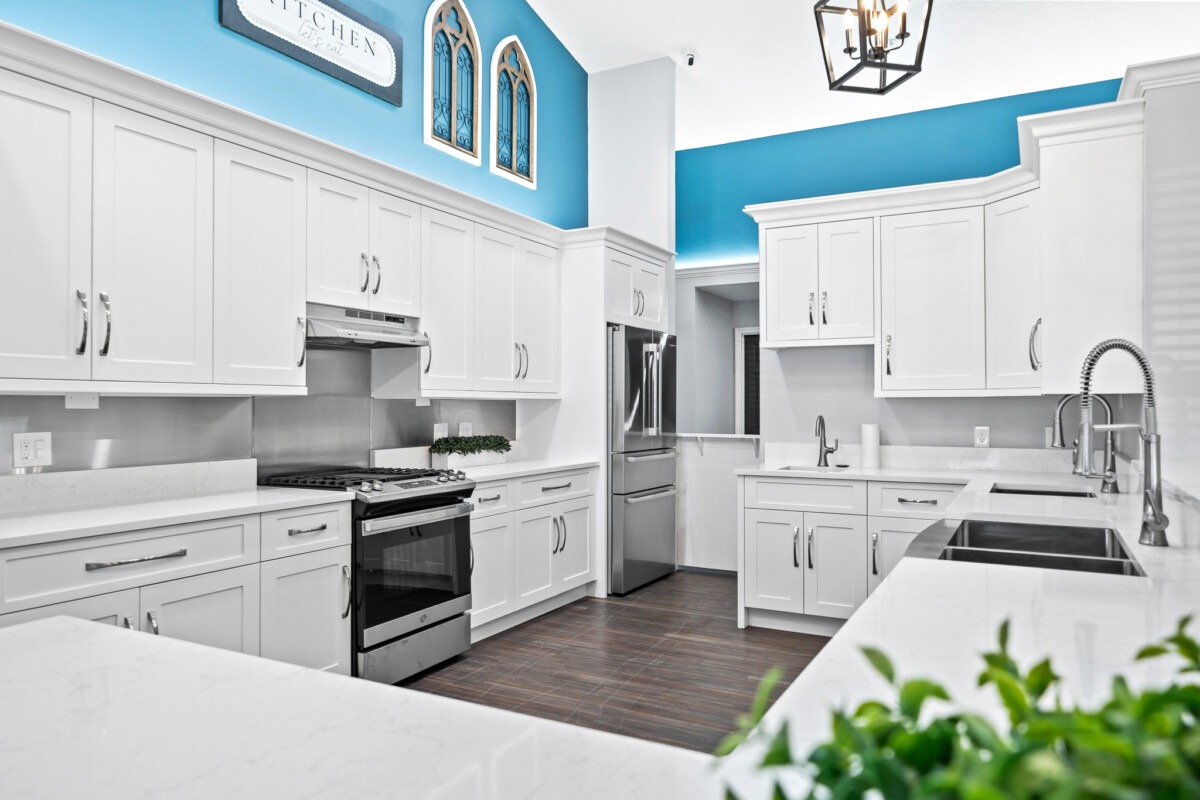 Palm Cottages kitchen